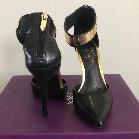 Black & Gold ankle strap heels - Picture 3 of 7